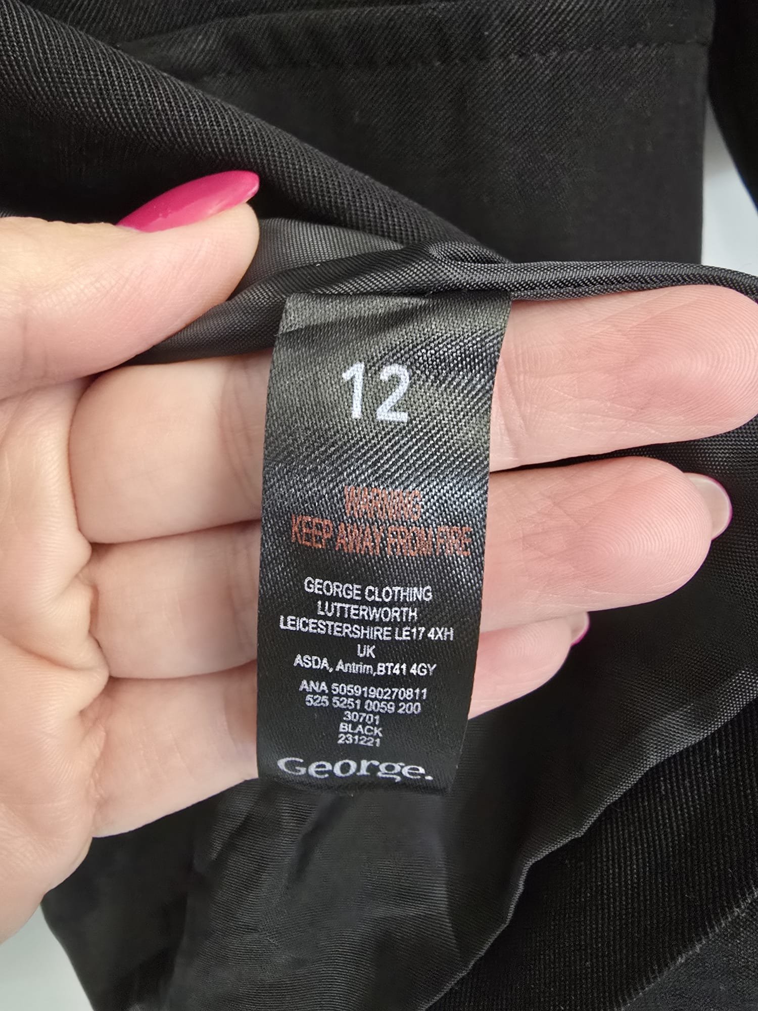 George Black Three-Quarter Sleeve Blazer - Image 3