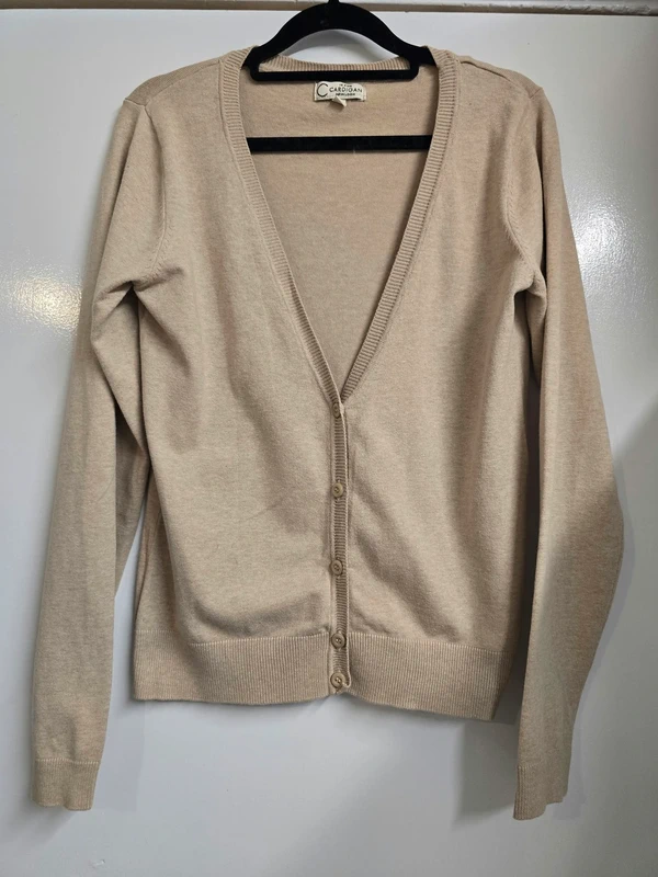New Look V-Neck Cardigan – Beige